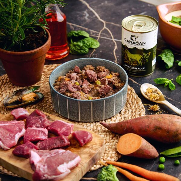 Karma mokra dla psa Lamb Casserole w Skład Karmy